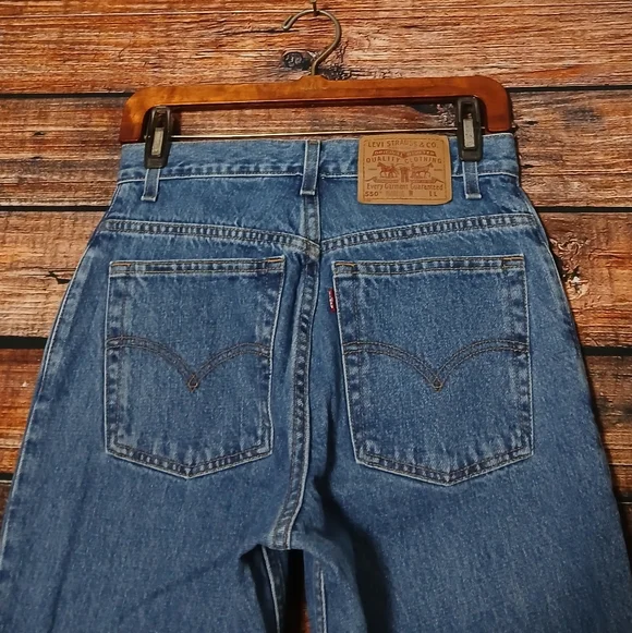 Levis Vintage 550 Jeans 9 Long Relaxed Tapered High Rise Mom Blue Denim 2000 - Picture 5 of 8